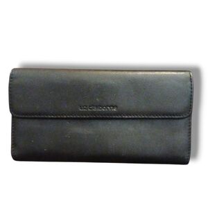 Pre-loved Vintage Liz Claiborne Glovetanned Leather Trifold Wallet